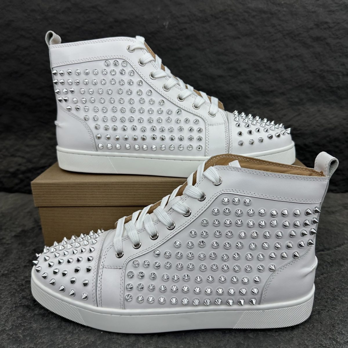 Christian Louboutin Sneaker Size 36-46 - Image 1