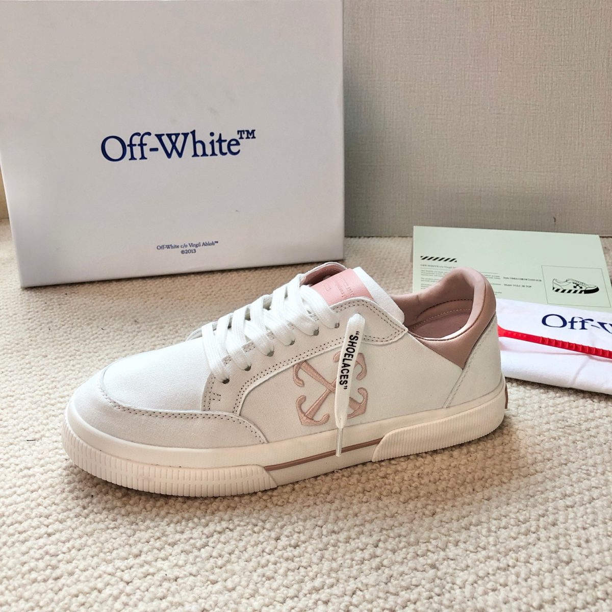 OFF White 2024ss New Low Vulcanized Sneaker Size 36-45 - Image 1
