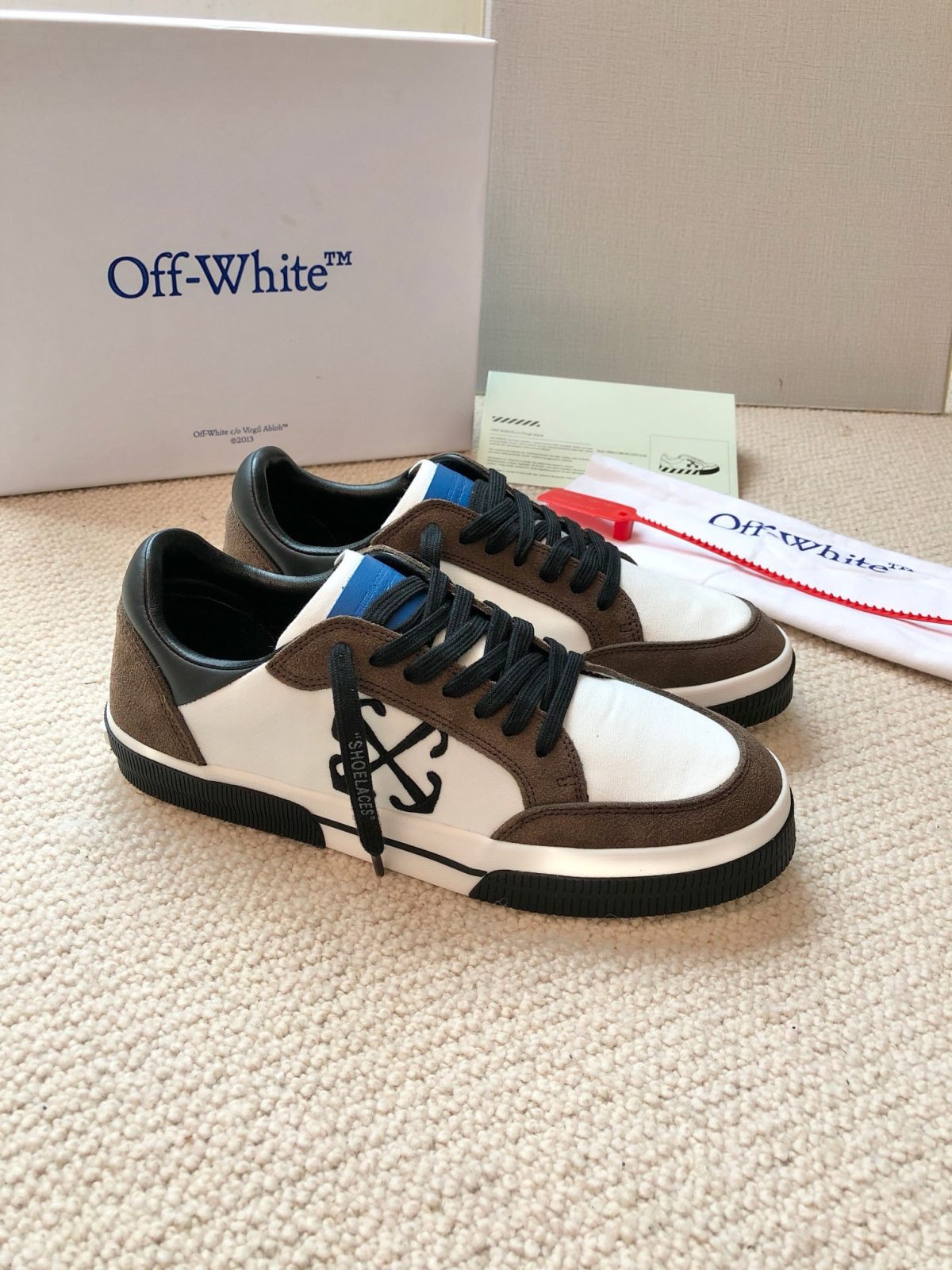 OFF White 2024ss New Low Vulcanized Sneaker Size 36-45 - Image 9