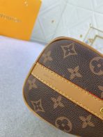 Louis Vuitton Monogram Eclipse Reverse Keepall 25 Travel Bags Size 25*15*11cm - Image 8
