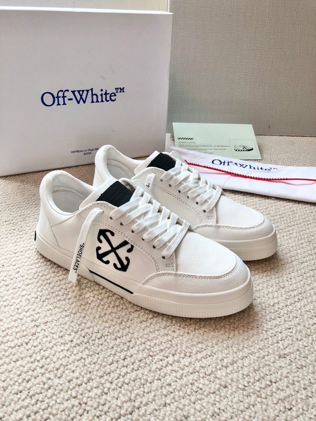 OFF White 2024ss New Low Vulcanized Sneaker Size 36-45 - Image 8