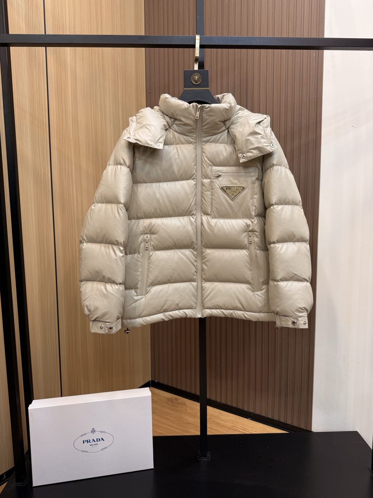Prada Unisex Winter Jacket Size 48-56 - Image 4