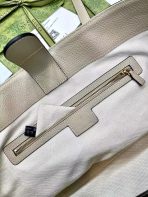 Gucci GG Supreme Shopping Bags Size 38*28*14cm - Image 9