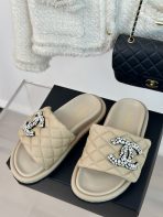 Chanel 2024 New Slippers Size 36-41 - Image 3