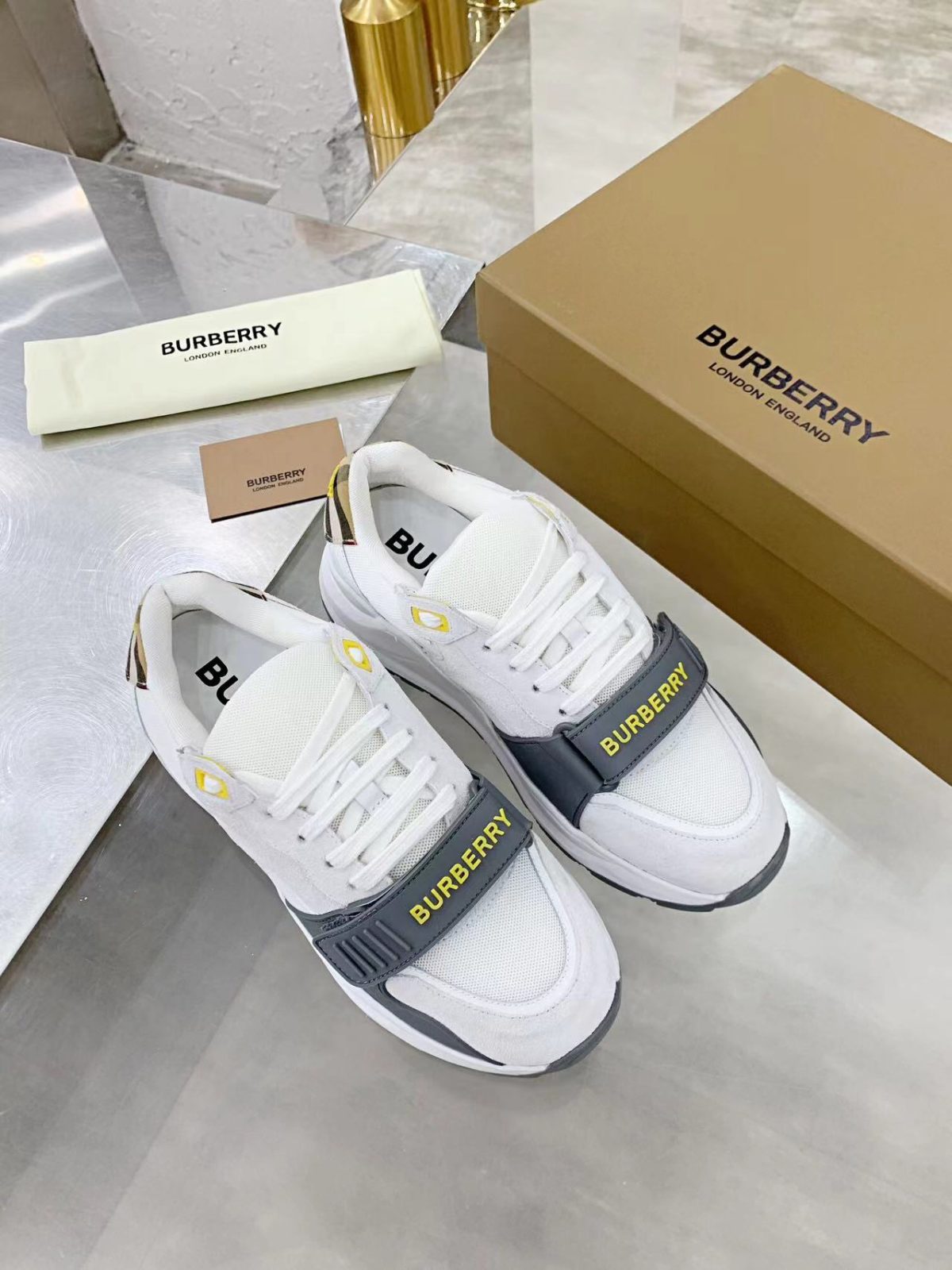 Burberry Sneaker Size 36-45 - Image 5
