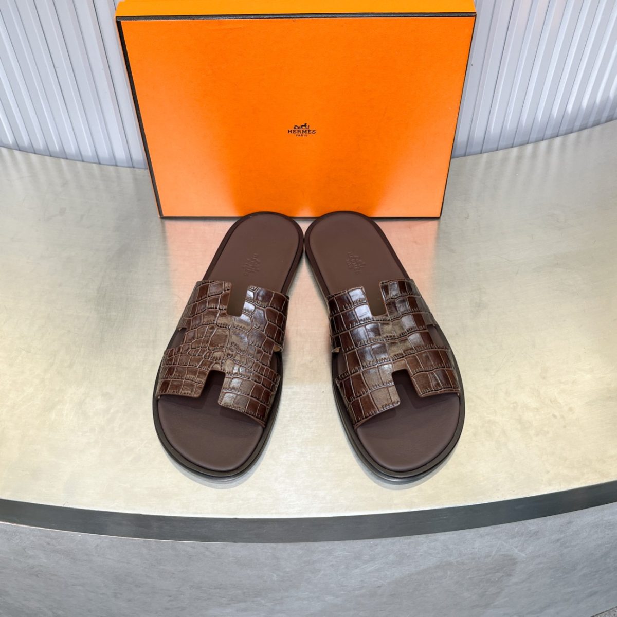Hermes lzmir Sandals Size 40-45 - Image 2