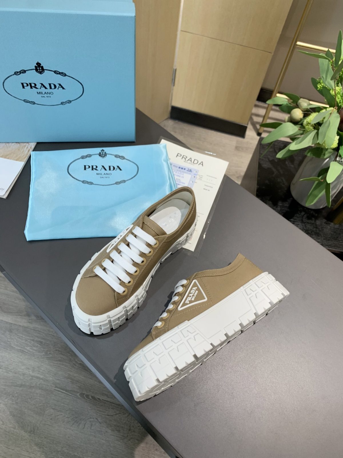 Prada 2024 New Double Wheel Re-Nylon gabardine Sneaker Size 36-41 - Image 7