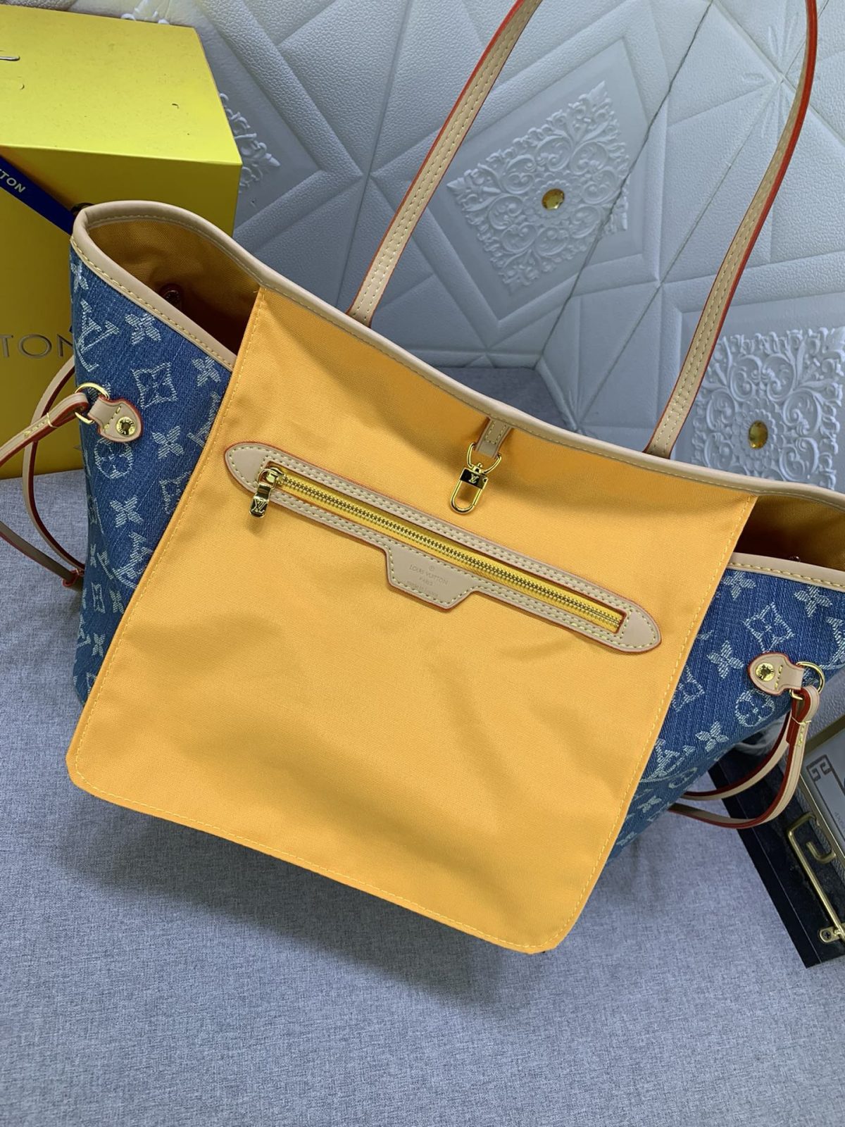 Louis Vuitton Shopping Bags 32*29*17cm - Image 7