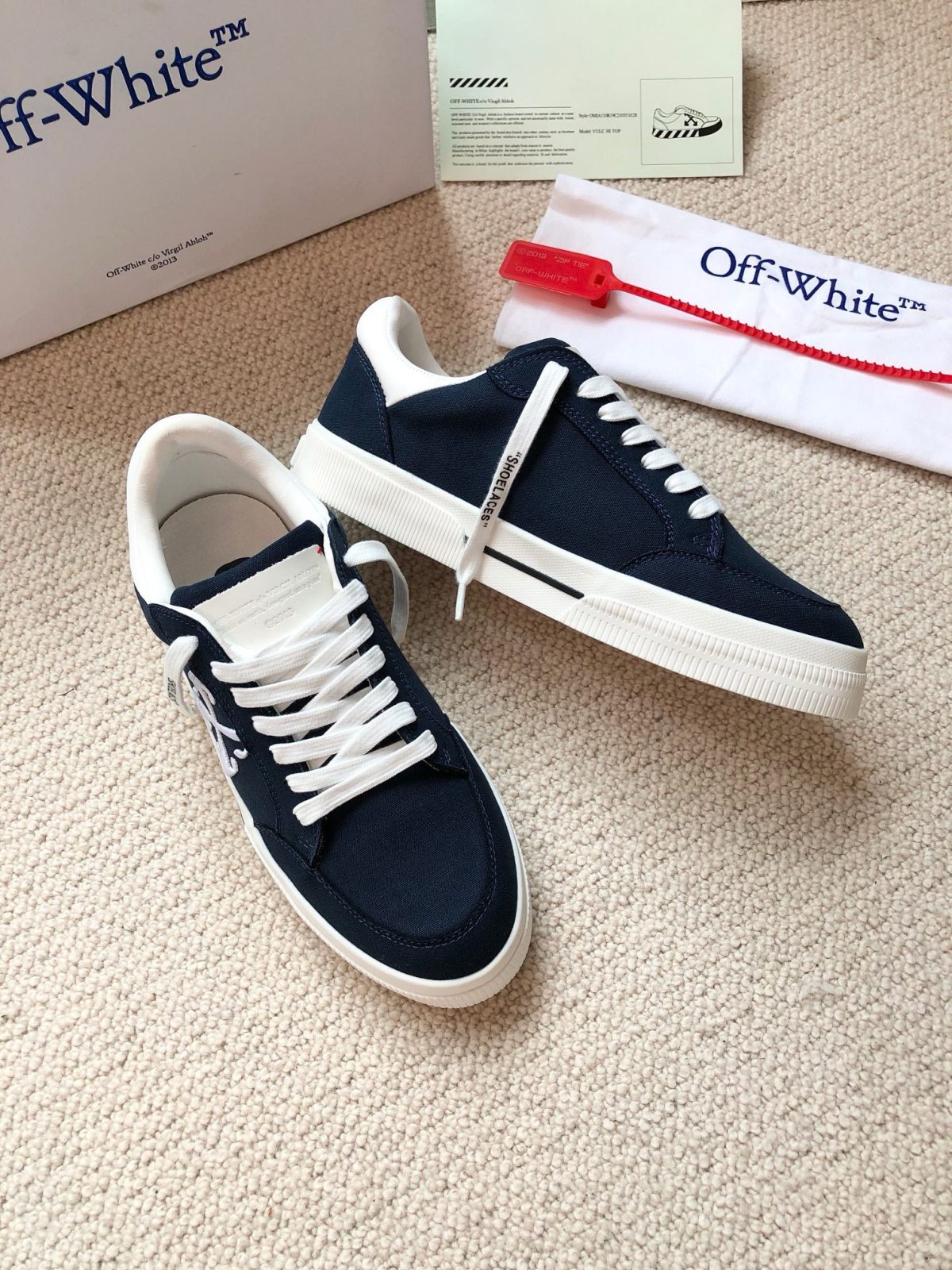OFF White 2024ss New Low Vulcanized Sneaker Size 36-45 - Image 5