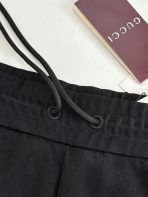 Gucci 2025FW New Unisex Sommeranzug Size S-XL - Image 16