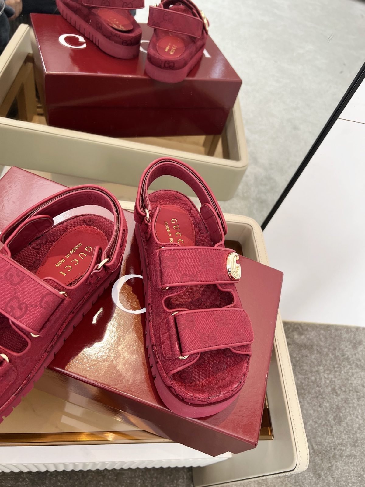 Gucci Women Thick soled Sandals Size 35-41 - Image 6