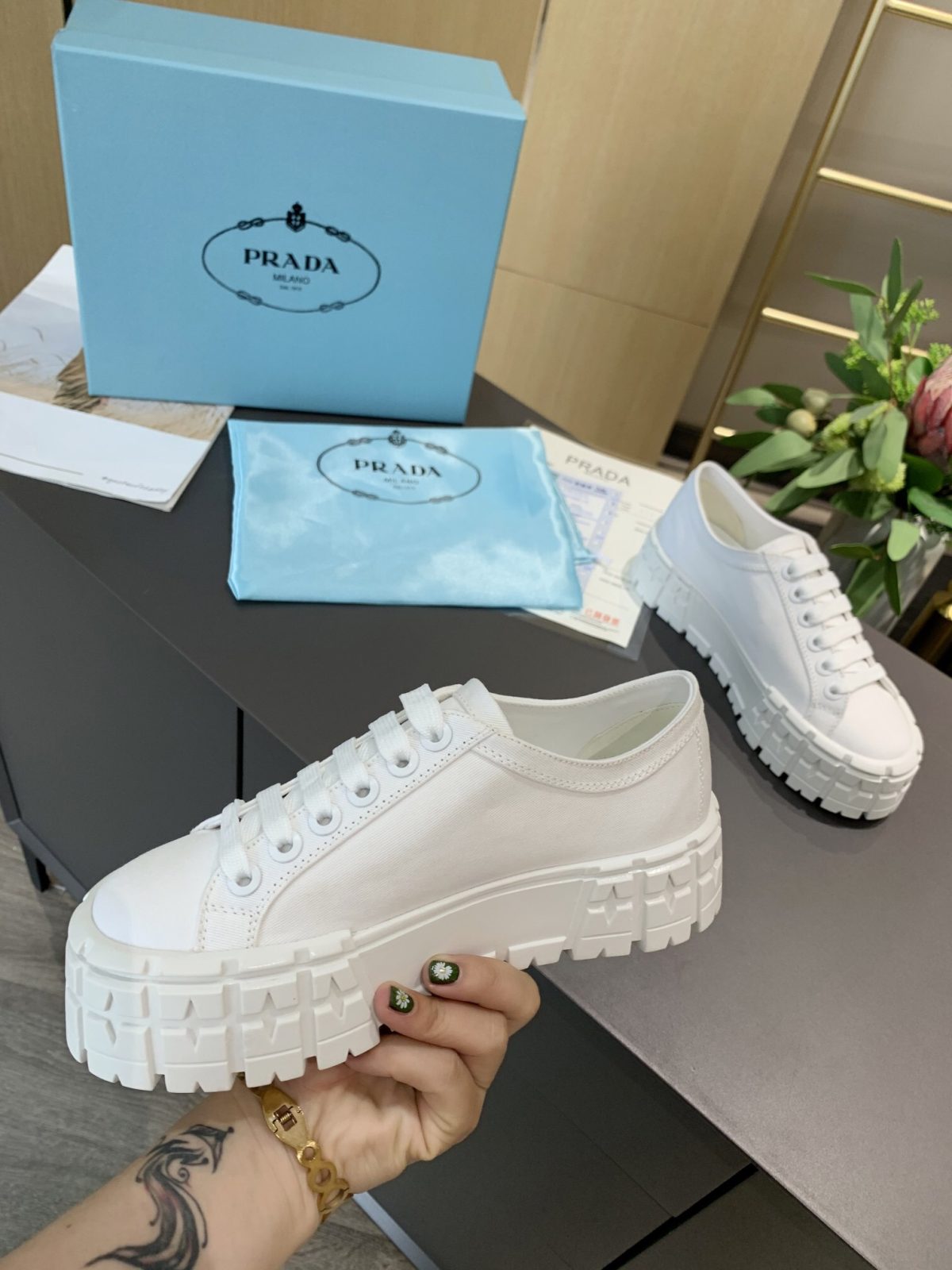 Prada 2024 New Double Wheel Re-Nylon gabardine Sneaker Size 36-41 - Image 8