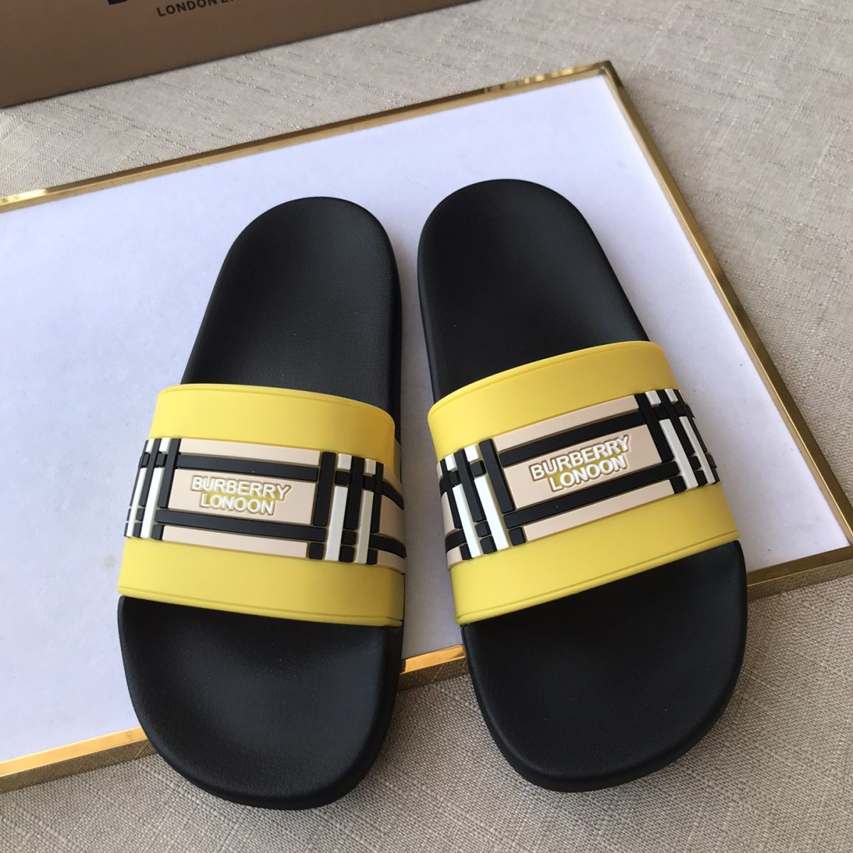 Burberry Mens Women Sandals Gr. 36-46 - Image 7