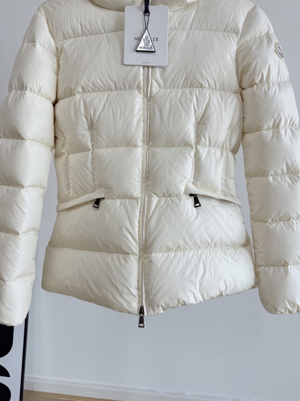 Moncler Avoce Women Down Jacket Size S-XL - Image 3