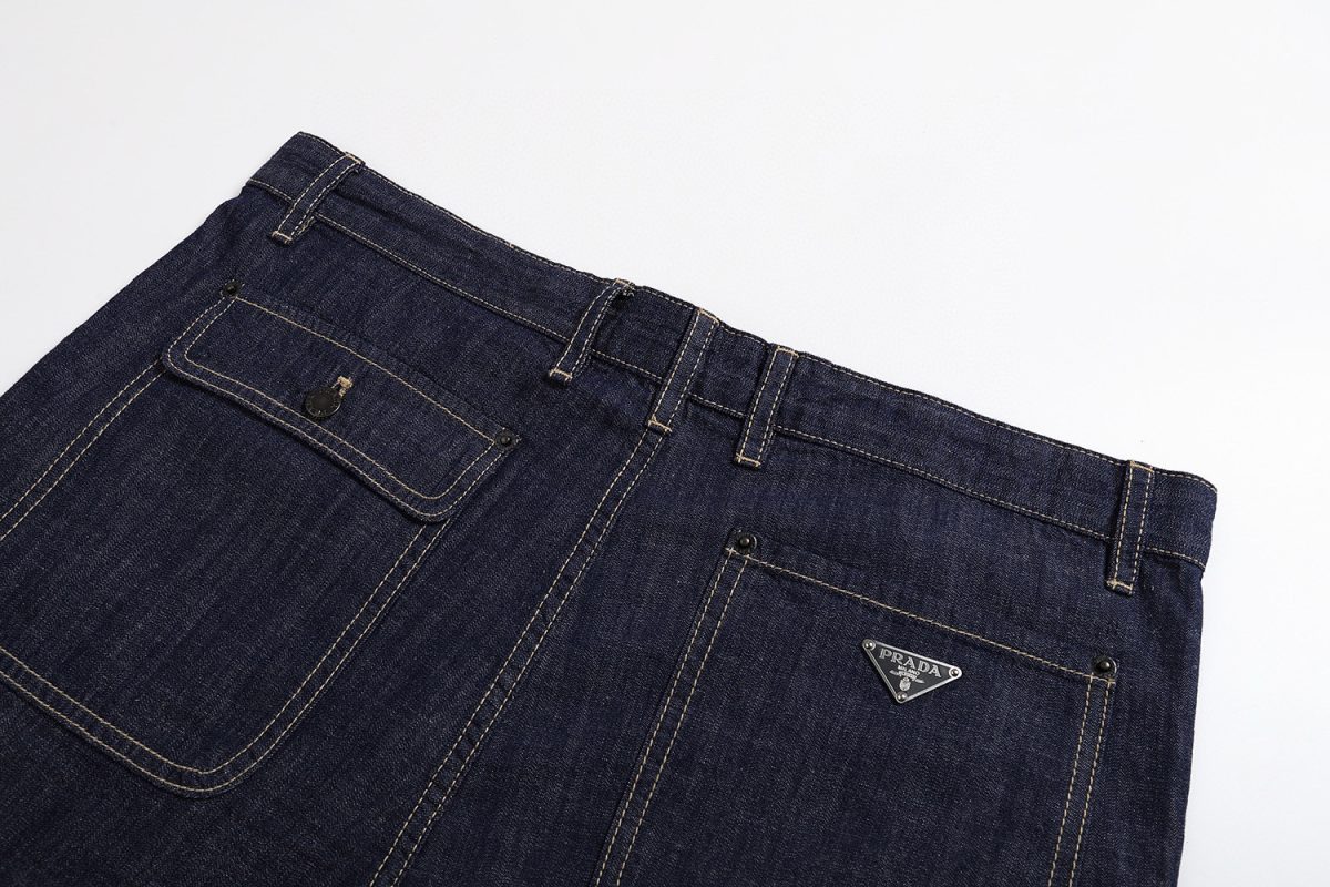 Prada New Jeans Size S-XL - Image 2