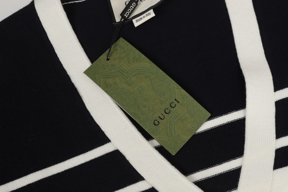 Gucci Unisex Jacket Size S-L - Image 8