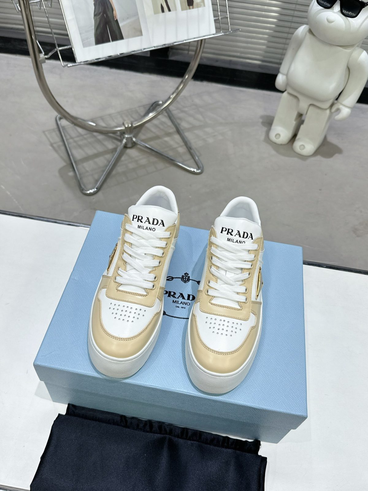 Prada 2024 New Downtown Bold leather Sneaker Size 36-41 - Image 2