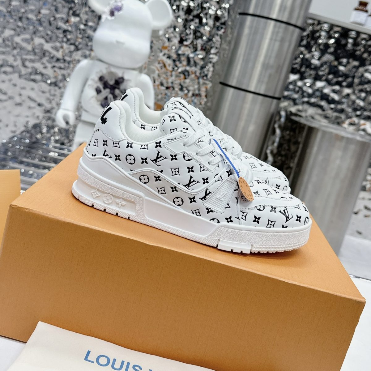 Louis Vuitton New Trainer Sneaker Size 36-46 - Image 1
