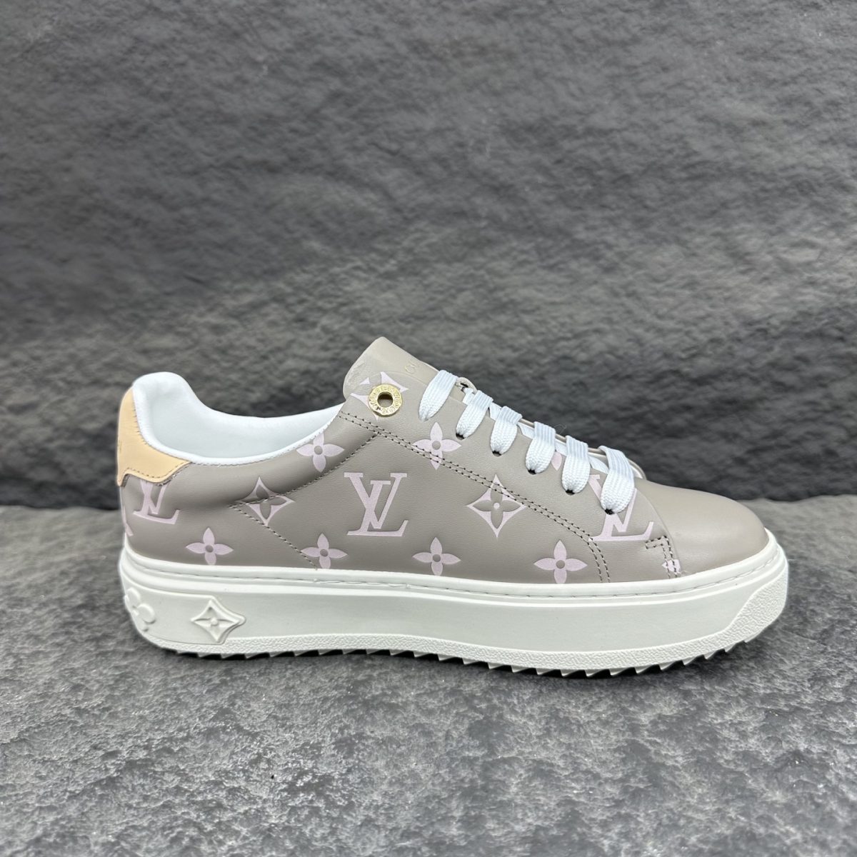 Louis Vuitton Time Out Sneaker Size 36-41 - Image 9