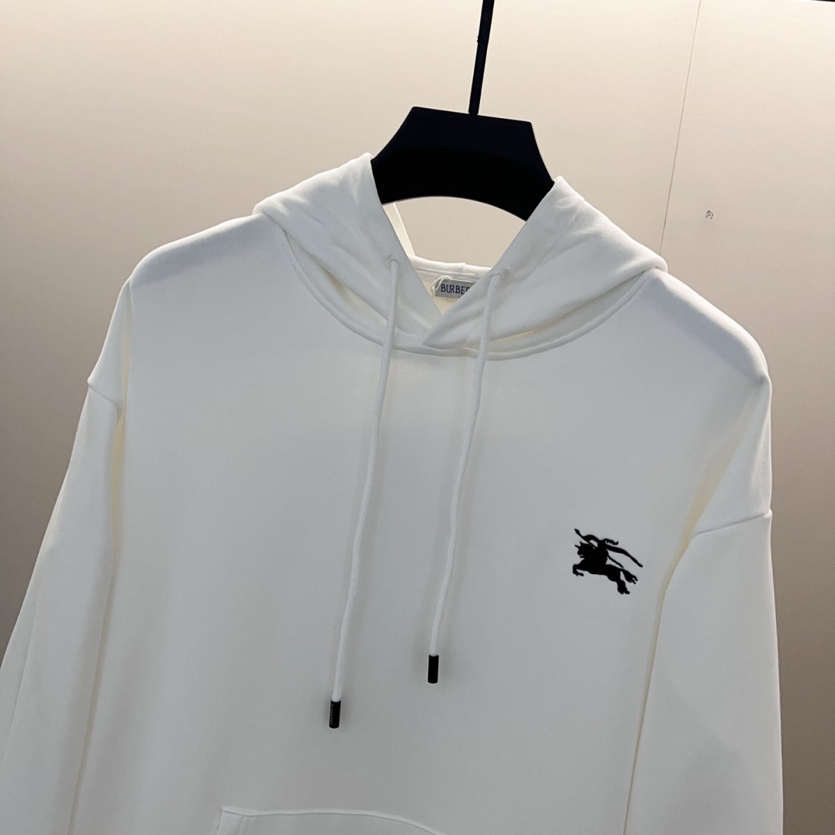 Burberry Unisex Sweatshirt Size S-XL - Image 3