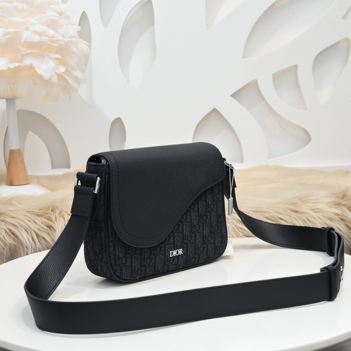 Dior Mens Shoulder Bags 23*18*6cm - Image 3