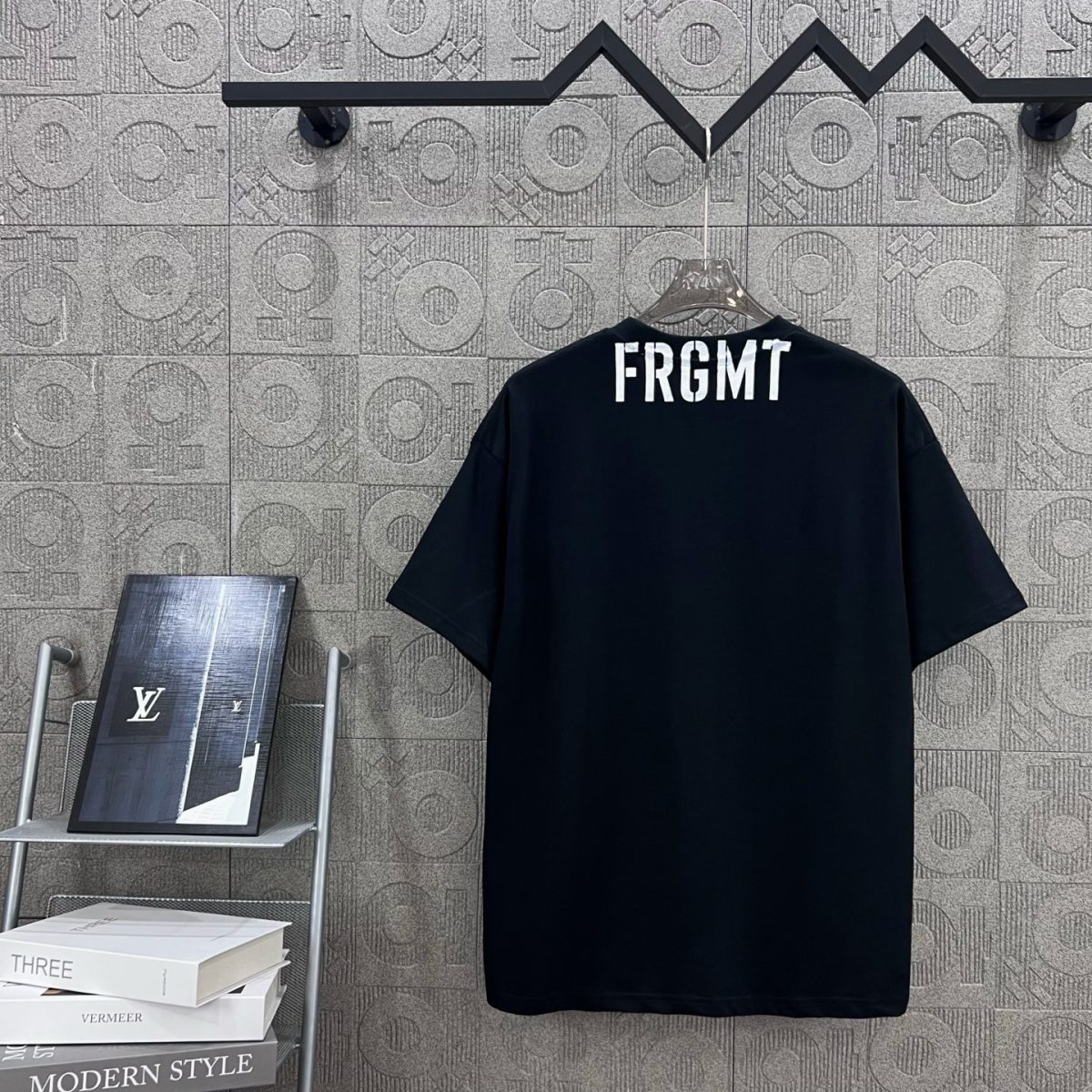 Louis Vuitton Logo T Shirt Size XS-L - Image 5