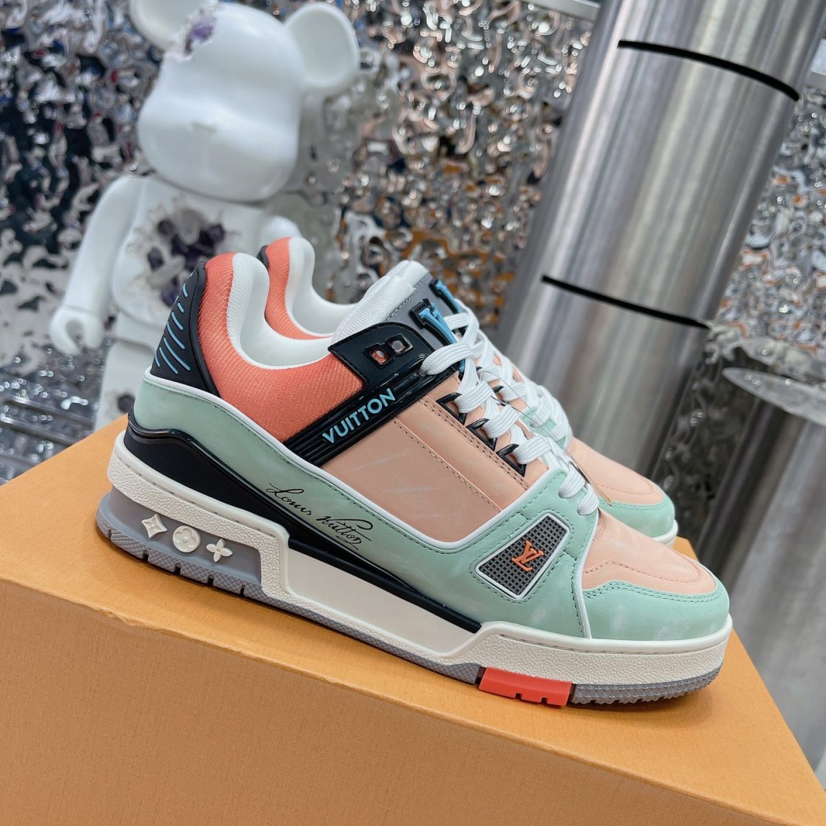 Louis Vuitton Trainer Sneaker size 35-46 - Image 1