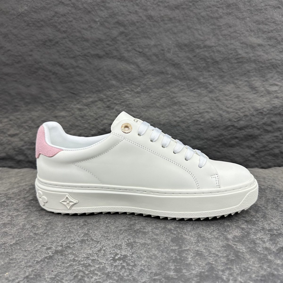 Louis Vuitton Time Out Sneaker Size 36-41 - Image 9