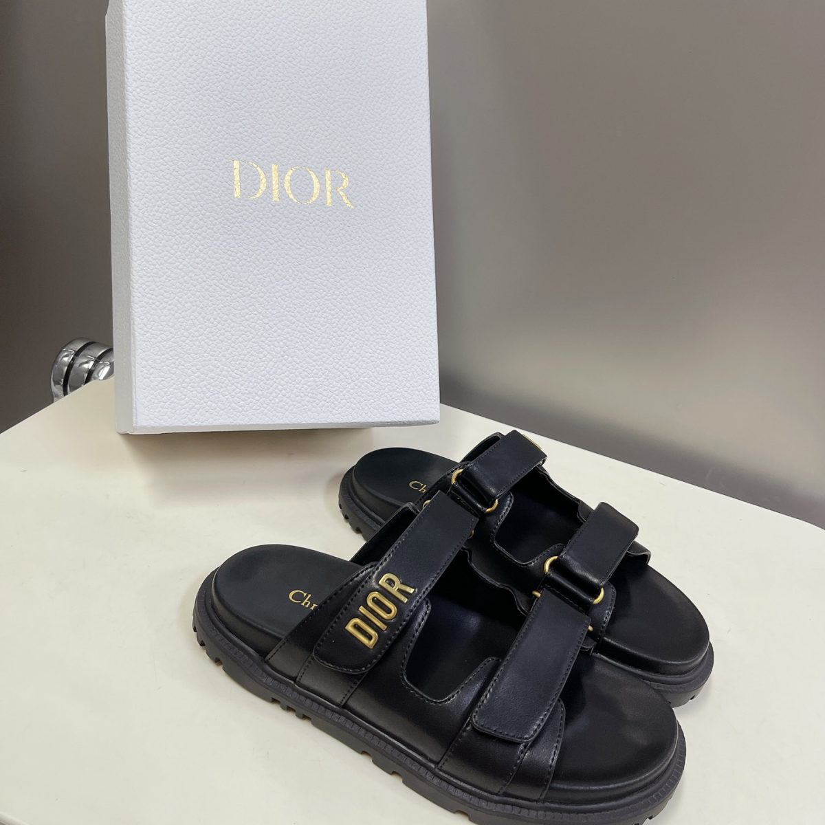 Dior Dioract Slippers Size 35-41 6-Color - Image 1