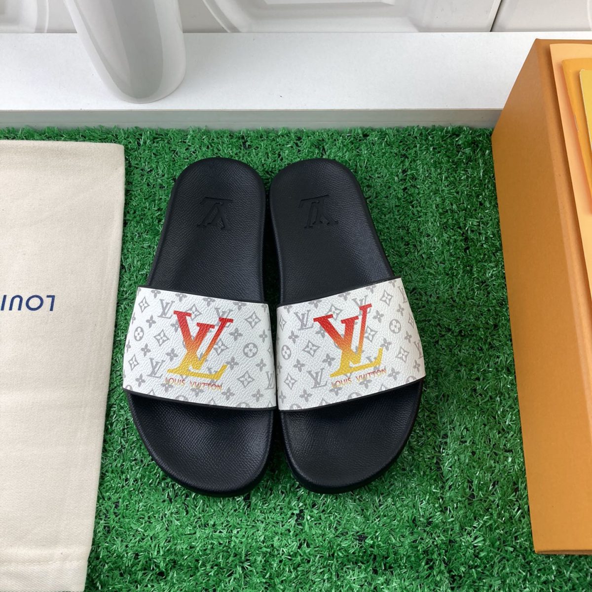 Louis Vuitton 2024ss Candy Series Slippers Size 36-45 - Image 1