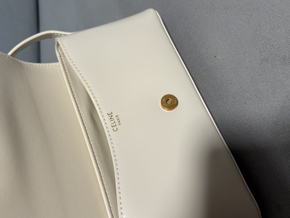 Celine 25ss Lulu Shoulder Bags Size 24*11.5*8cm - Image 5
