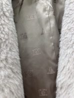 Max Mara Teddy Cape short style one size fits all - Image 4