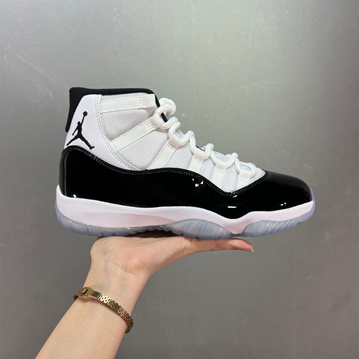Nike Air Jordan 11 Mens/Women Sneakers Shoes Gr. 36-46 - Image 1