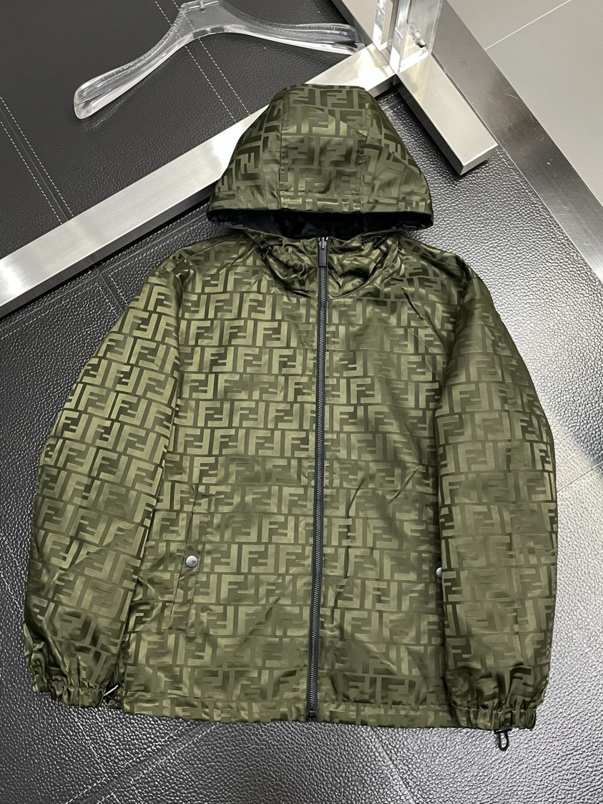 Fendi Unisex Jacket Size M-XXXL - Image 8