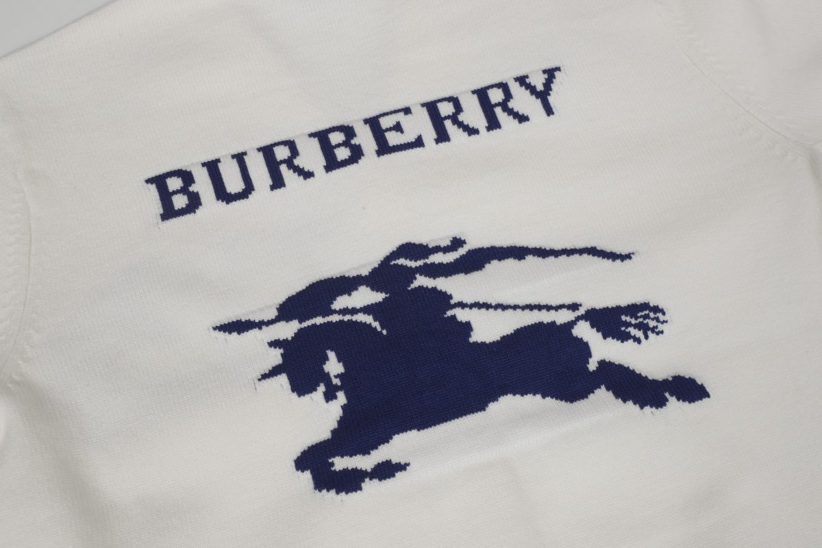 Burberry Unisex Jacket Size S-L - Image 5
