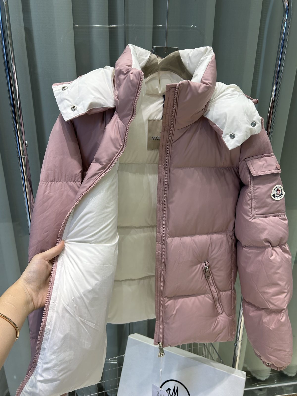 Moncler 25SS Fourmines Women Down Jacket Size 1-4 - Image 6
