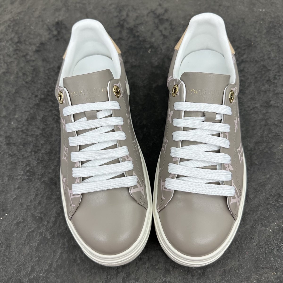 Louis Vuitton Time Out Sneaker Size 36-41 - Image 3