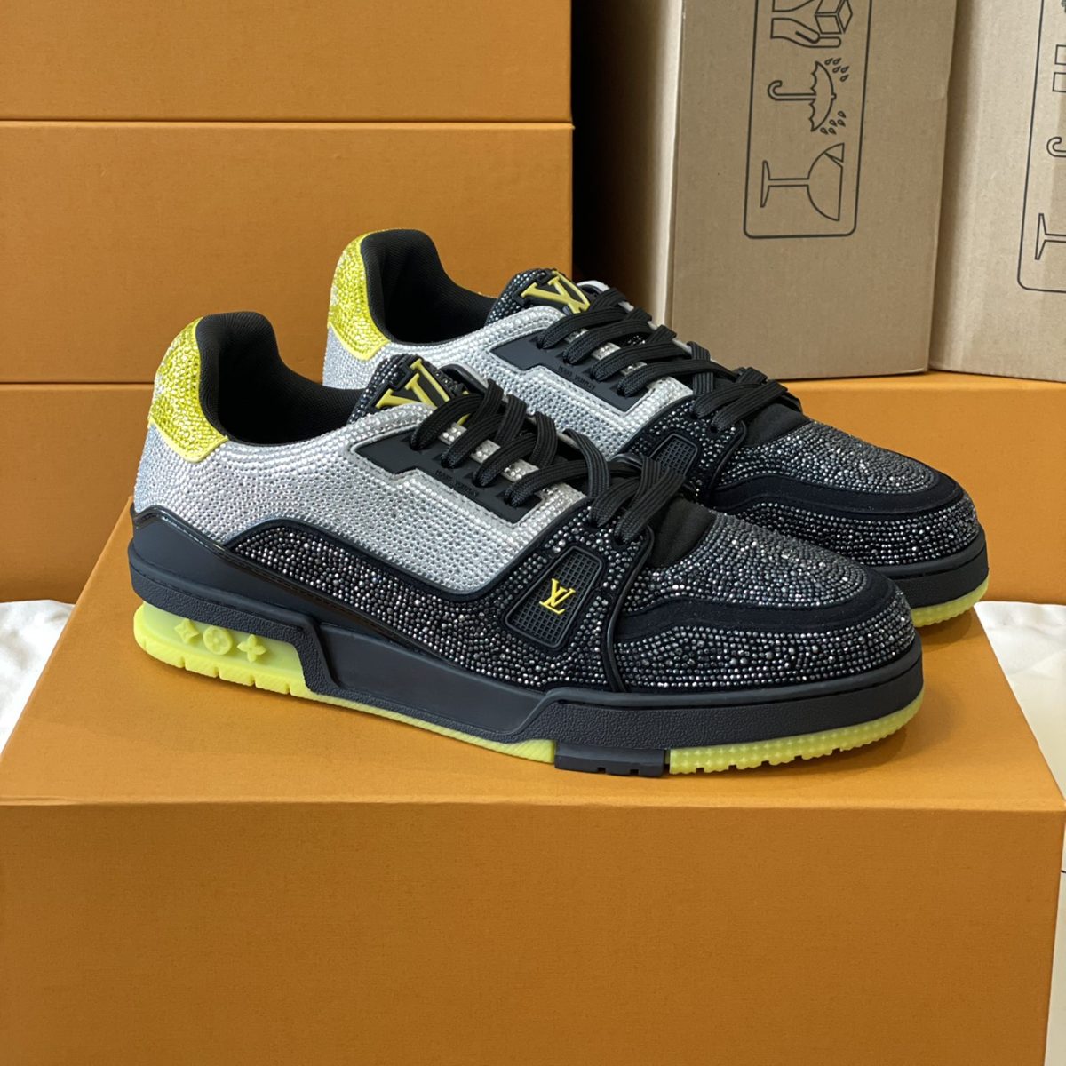 Louis Vuitton LV Trainer Diamond Sneaker Size 36-46 - Image 1