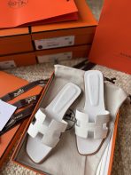 Hermes Oran Slippers Size 36-41 - Image 2