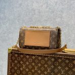 Louis Vuitton M46127 Marceau Women Bags Size 24.5*15*6.5cm - Image 4