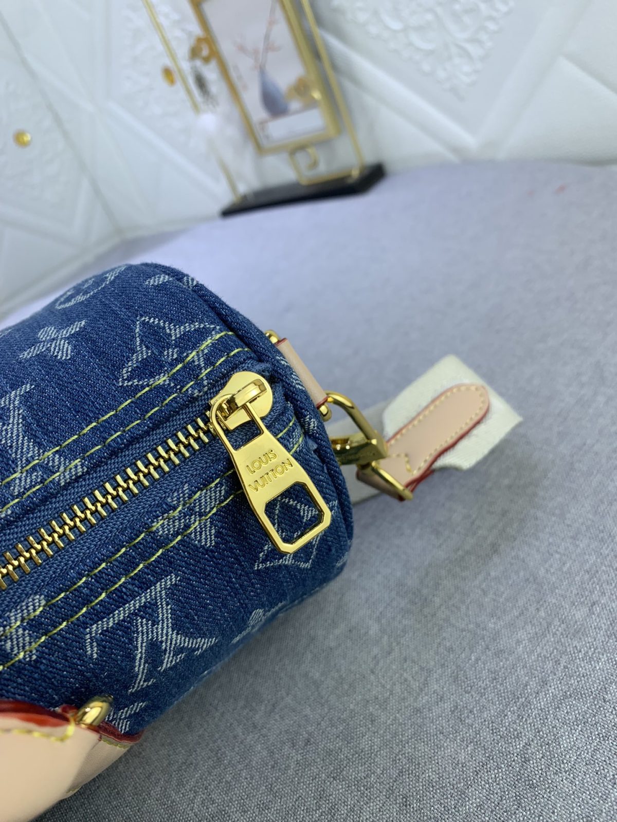 Louis Vuitton Monogram Eclipse Reverse Keepall 25 Travel Bags Size 25*15*11cm - Image 6