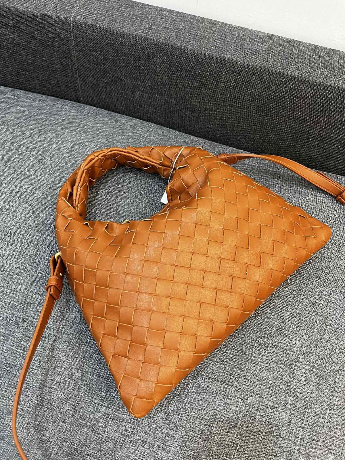 Copy Bottega Veneta HO Shoulder Bags 28*17cm - Image 7