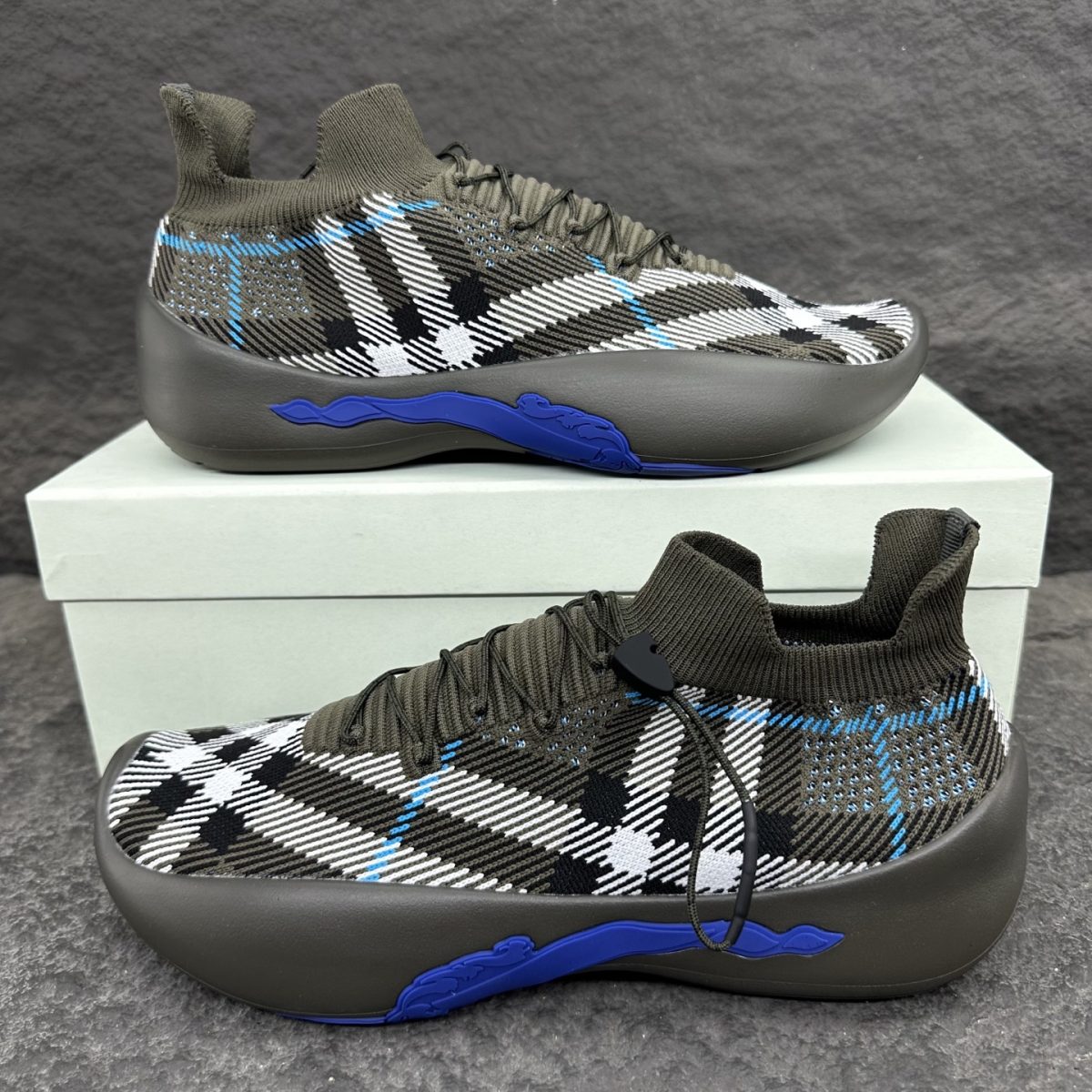 Burberry Neptune Men Sneaker Size 39-46 - Image 1