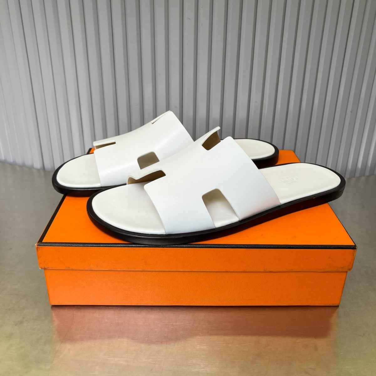 Hermes lzmir Sandals Size 40-45 - Image 1