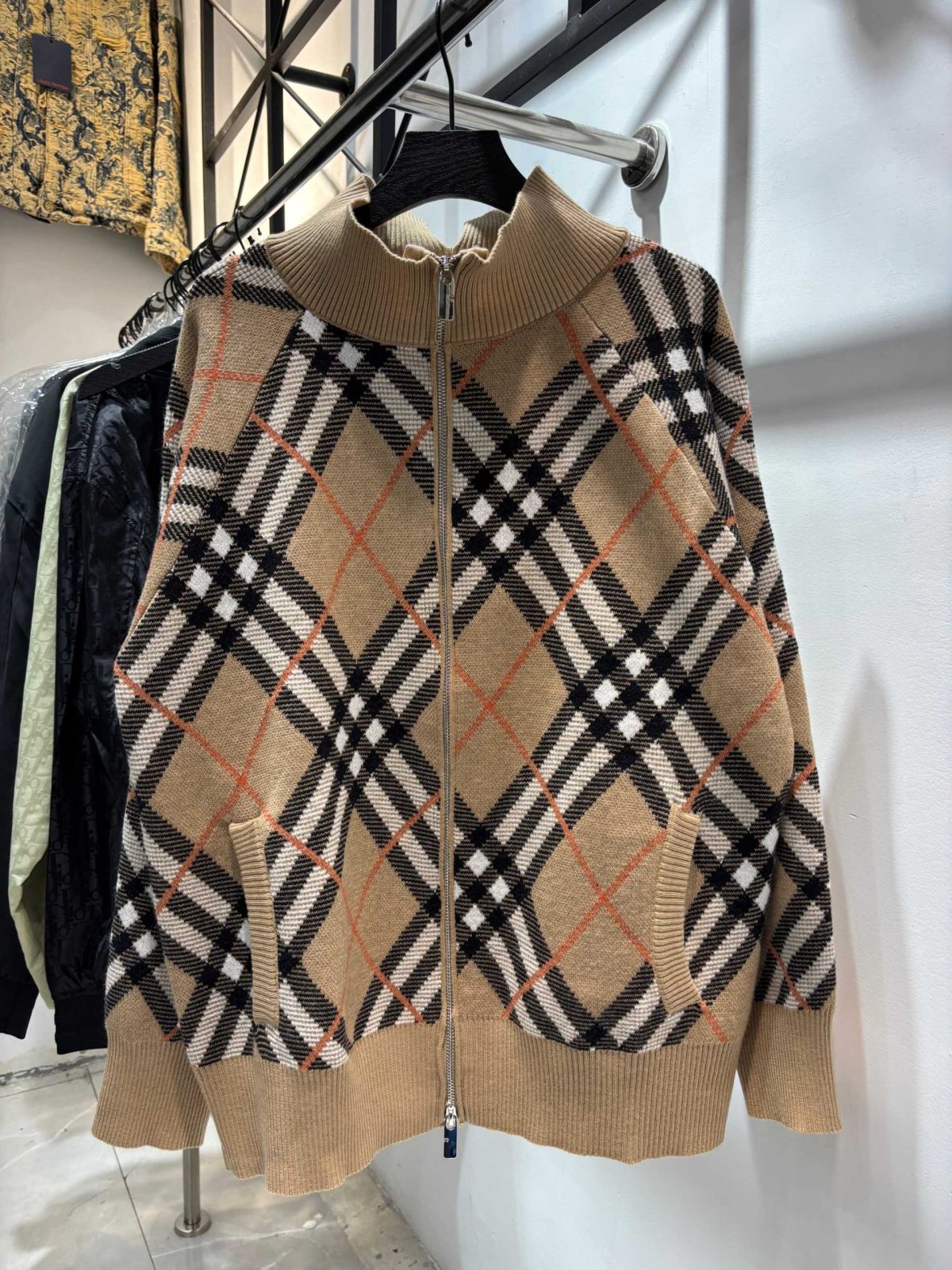 Burberry Unisex Jacket Size S-XL - Image 1