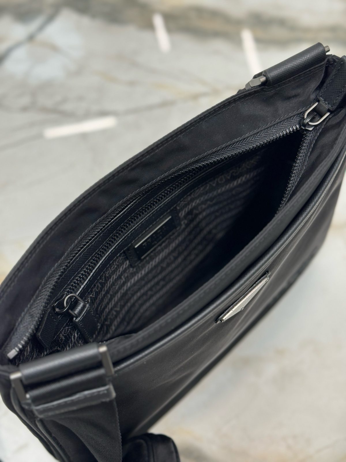 Prada 2VH118 Saffiano Re-Nylon Shoulder Bags Size 28*25*6cm - Image 8