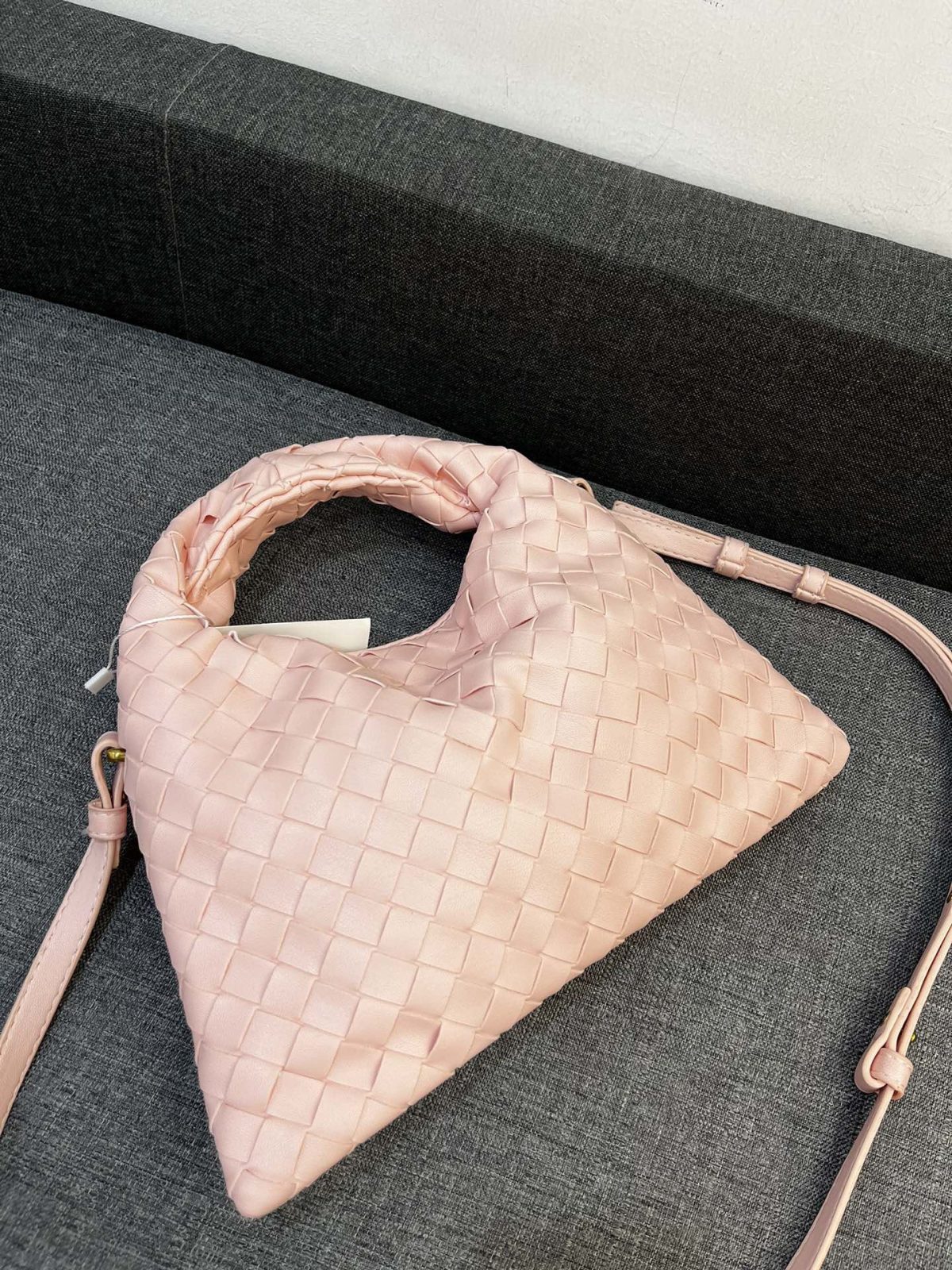 Bottega Veneta HO Shoulder Bags 28*17cm - Image 6