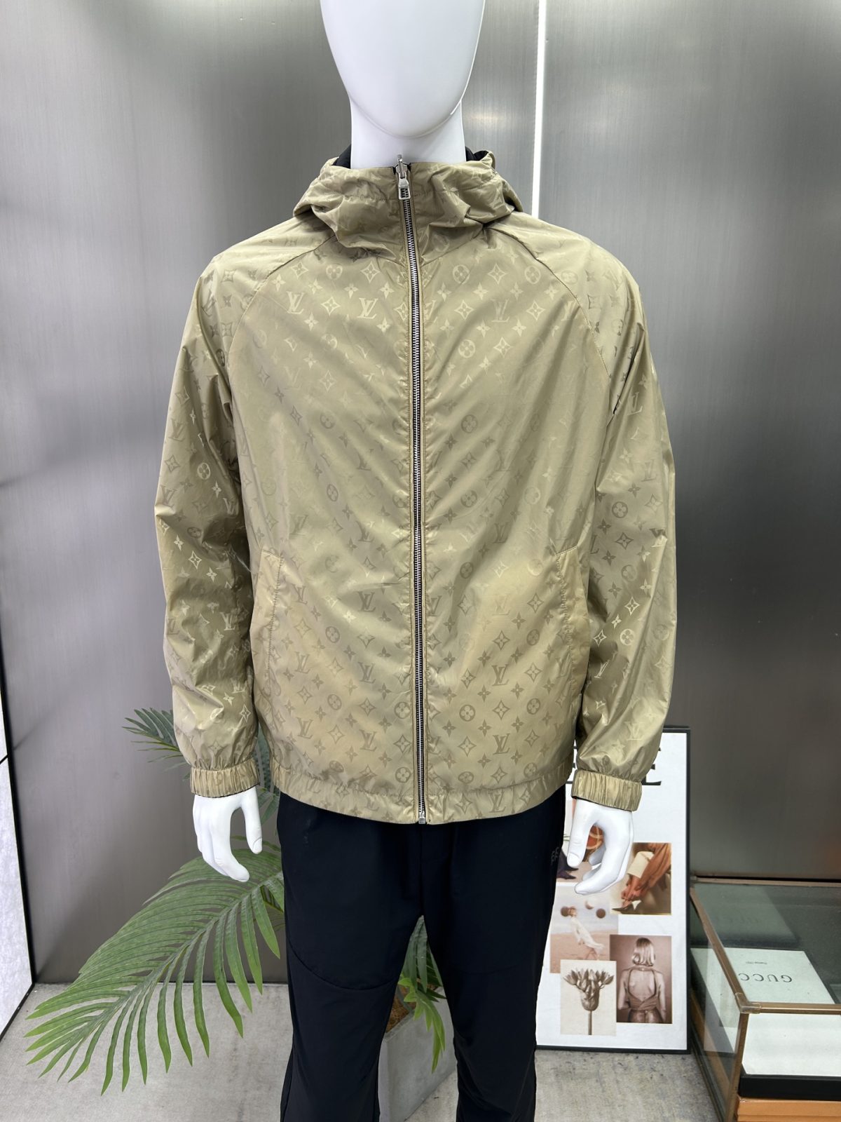 Louis Vuitton Unisex Jacket Size M-XXXL - Image 1
