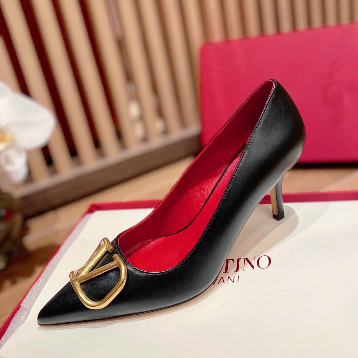 Valentino Vlogo Signature Calfskin Slingback Pumps Size 35-41 4-Color - Image 1