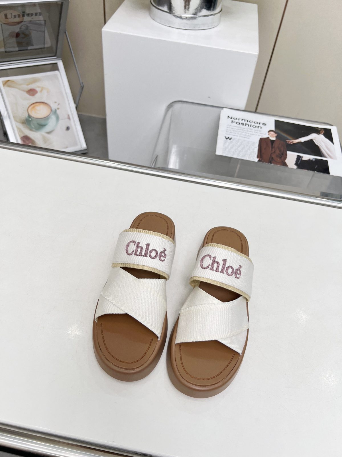 Chloe Women Slippers Size 36-42 - Image 2